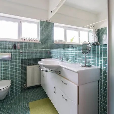 City Center Accomodation For Women - Free Bicycles Σπίτι διακοπών Λεμεσός