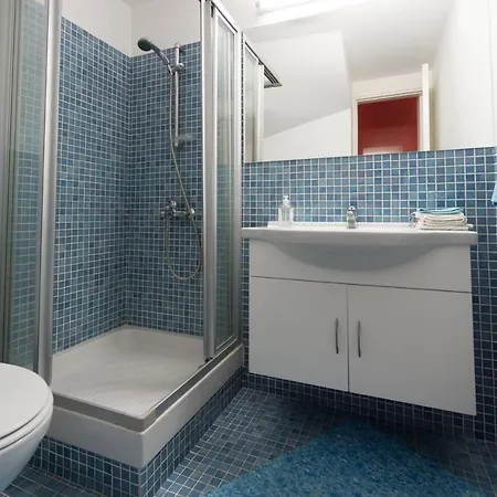 Σπίτι διακοπών City Center Accomodation For Women - Free Bicycles Λεμεσός