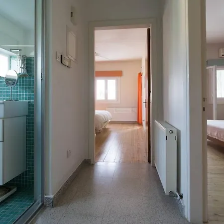 City Center Accomodation For Women - Free Bicycles Σπίτι διακοπών Λεμεσός