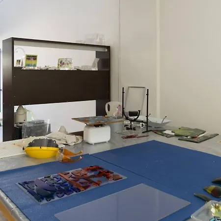 Σπίτι διακοπών City Center Accomodation For Women - Free Bicycles